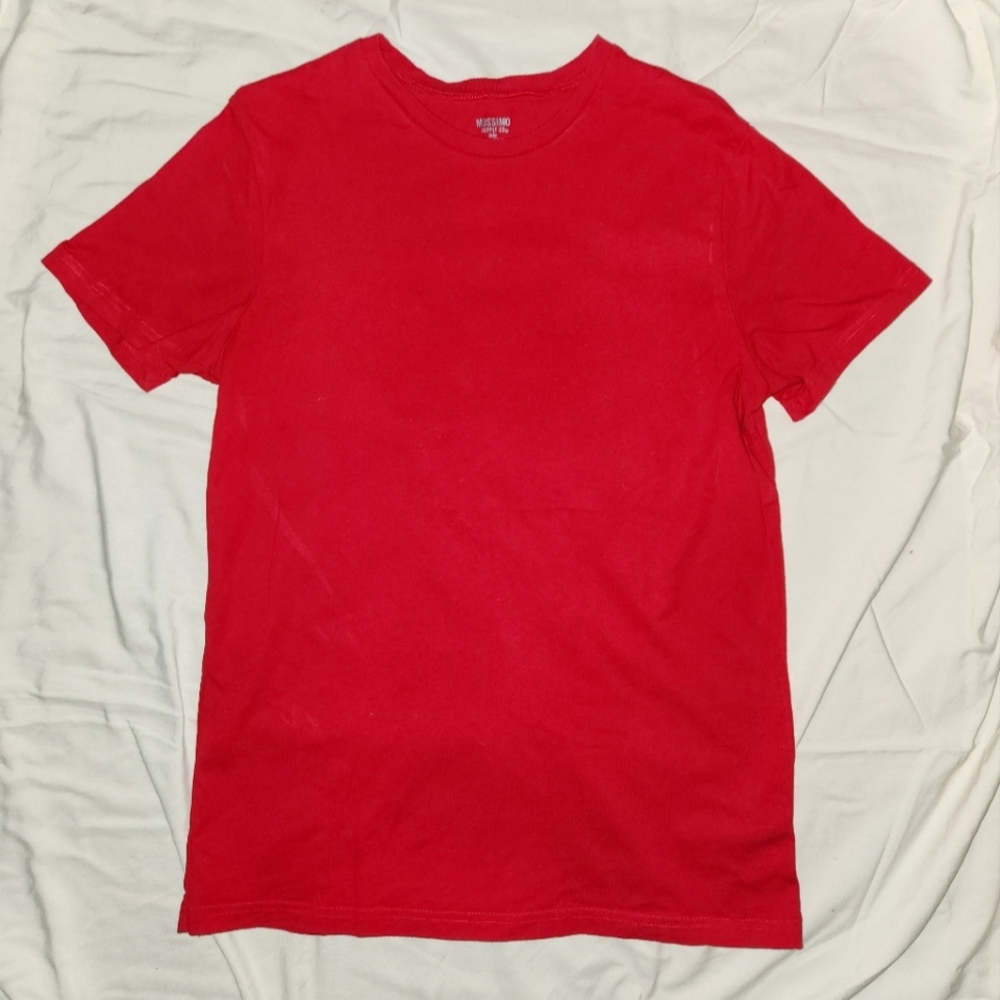 Mossimo Supply Co. Short-Sleeve Red Tee (Medium)